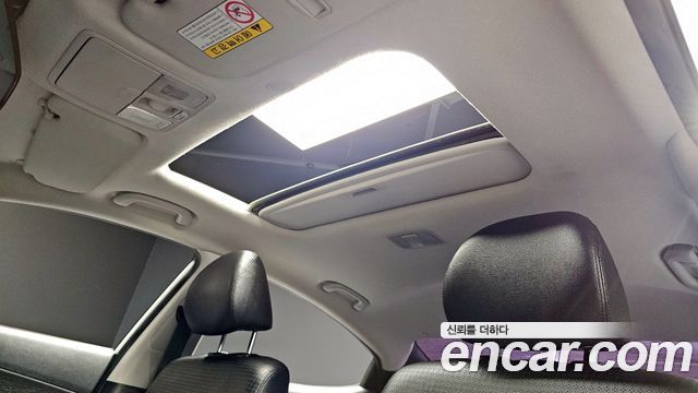 Hyundai AVANTE 2014 — photo 19