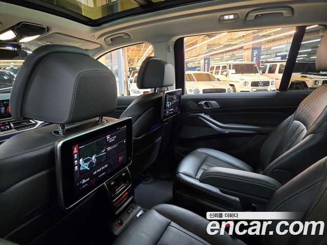 BMW X7 2020 — photo 7