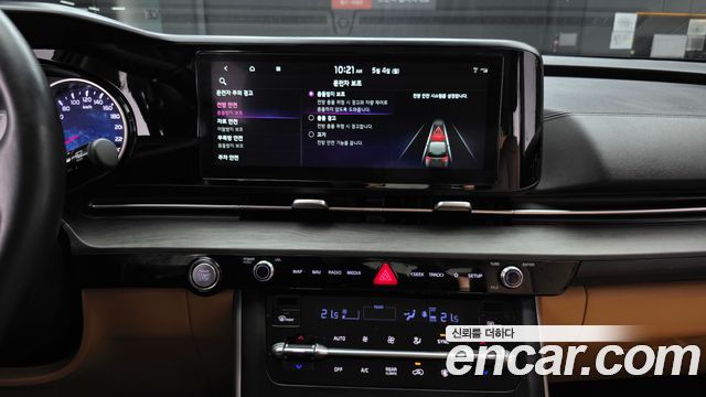 Kia Canival 2023 — photo 14