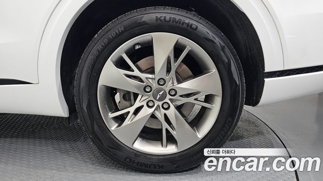 Genesis GV70 2021 — photo 7