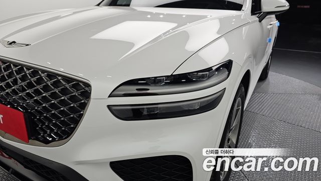 Genesis GV70 2021 — photo 8