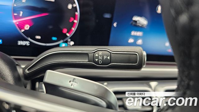 Mercedes-Benz GLS-Class 2025 — photo 19