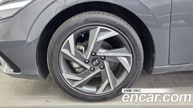 Hyundai AVANTE 2024 — photo 5