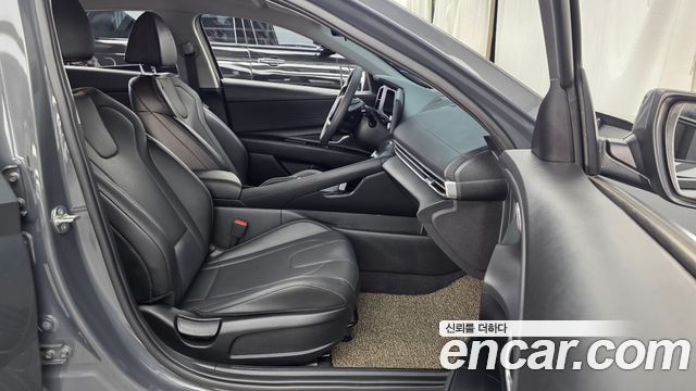 Hyundai AVANTE 2024 — photo 11