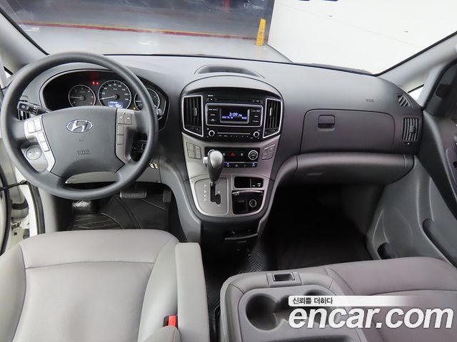 Hyundai Starex 2020 — photo 14