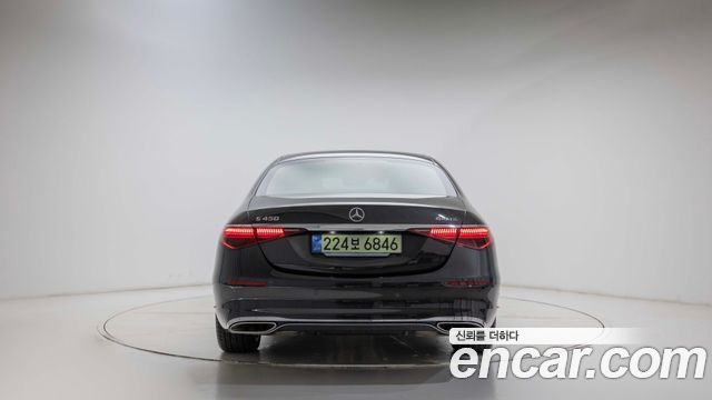 Mercedes-Benz S-Class 2026 — photo 4