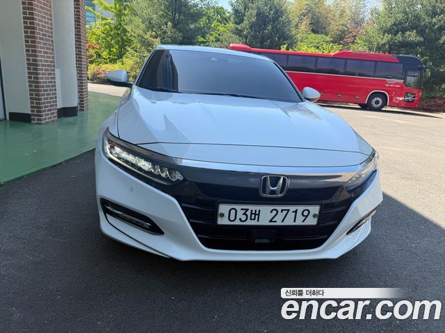 Honda Accord 2019 — photo 2