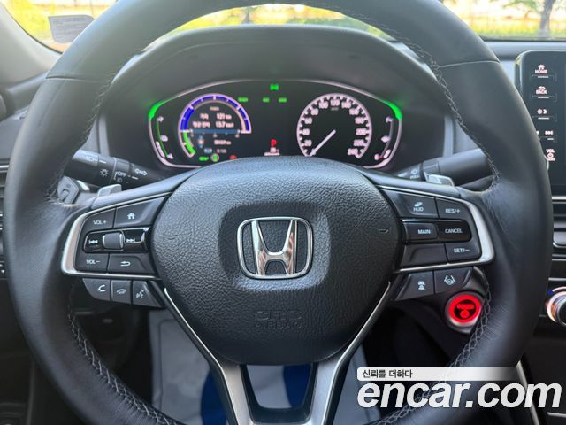 Honda Accord 2019 — photo 14