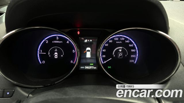 Hyundai Tucson 2014 — photo 8