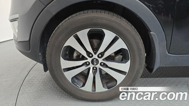 Kia Sportage 2012 — photo 5