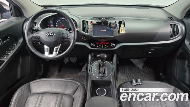 Kia Sportage 2012 — photo 10