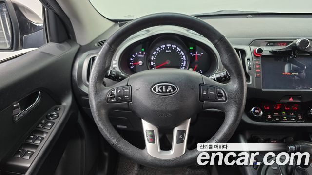 Kia Sportage 2012 — photo 19