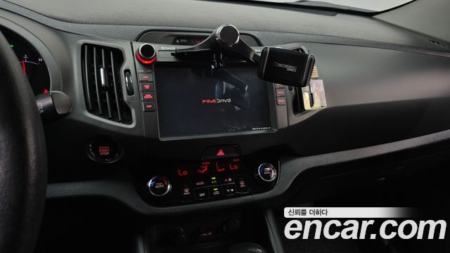Kia Sportage 2012 — photo 20