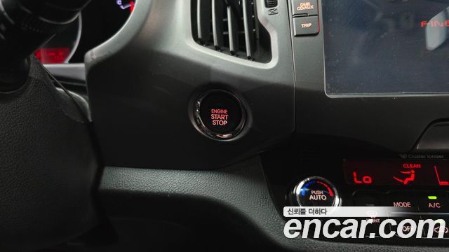 Kia Sportage 2012 — photo 22