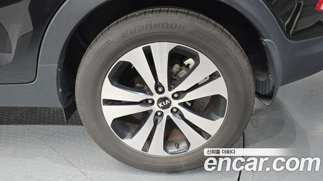 Kia Sportage 2012 — photo 7