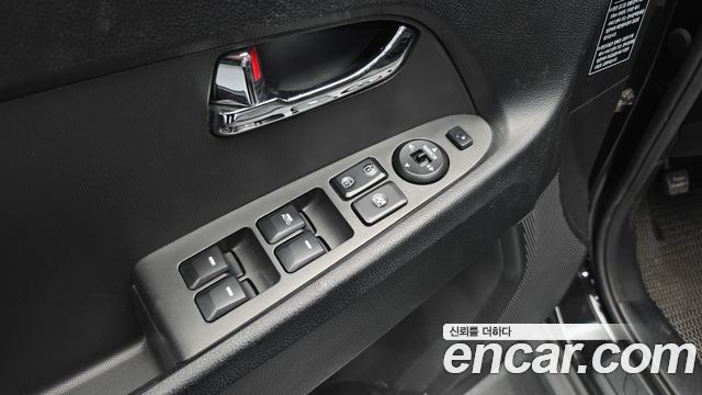 Kia Sportage 2012 — photo 29