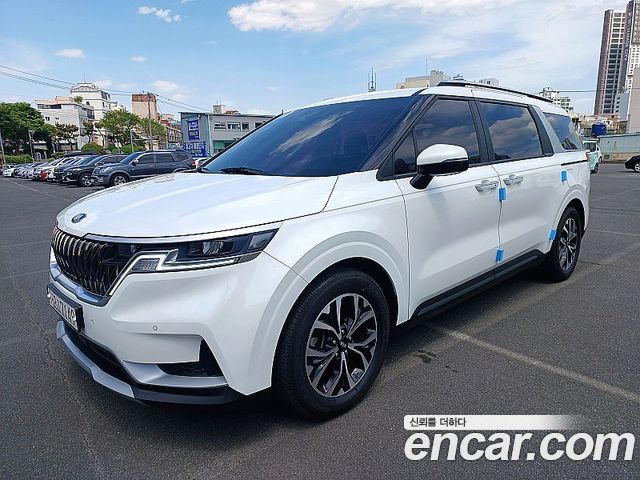 Kia Canival 2021 — photo 5
