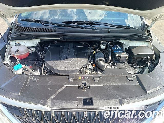 Kia Canival 2021 — photo 8