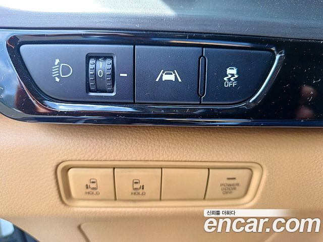 Kia Canival 2021 — photo 13