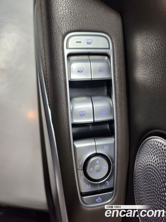 Kia K9 2019 — photo 11