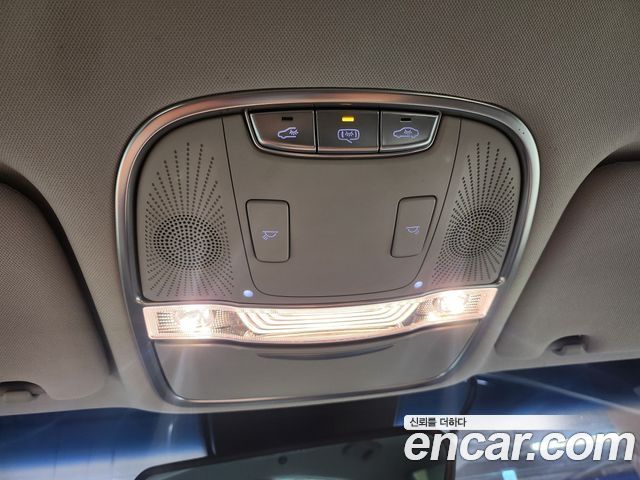 Kia K9 2019 — photo 17