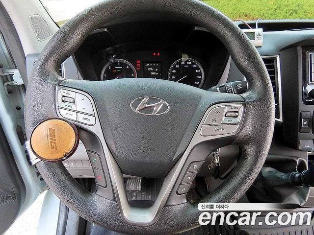 Hyundai Solati 2016 — photo 9