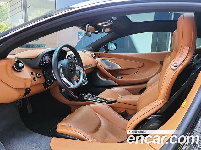 Mclaren GT 2022 — photo 6