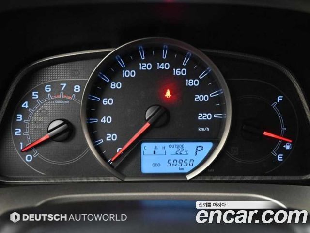 Toyota RAV4 2015 — photo 8