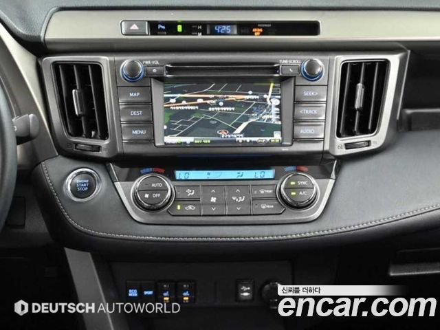 Toyota RAV4 2015 — photo 14