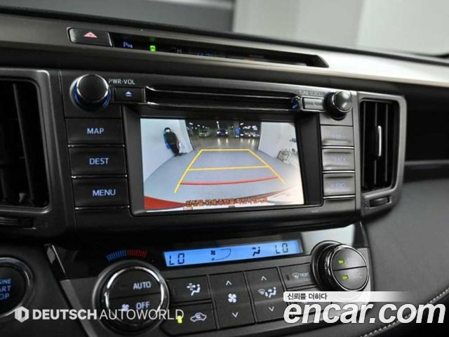 Toyota RAV4 2015 — photo 15