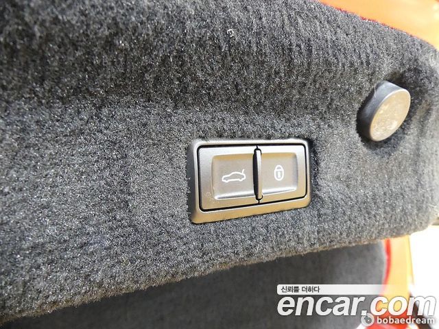 Bentley Continental 2020 — photo 19