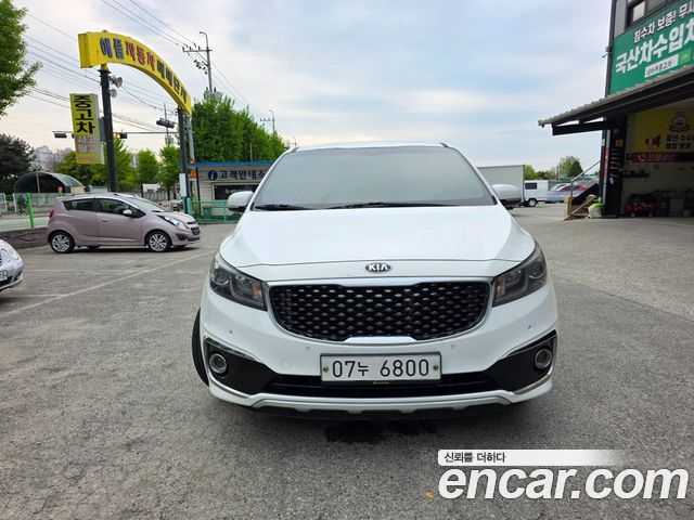 Kia Canival 2016 — photo 2