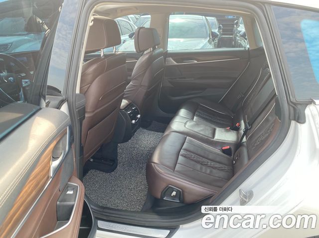 BMW Gran Turismo 2022 — photo 14