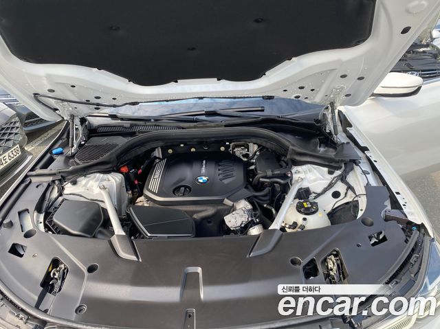 BMW Gran Turismo 2022 — photo 19