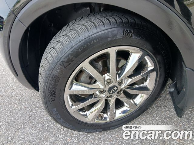 Kia Sorento 2015 — photo 19