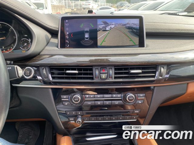 BMW X6 2018 — photo 10