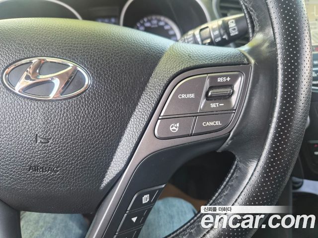 Hyundai Santafe 2013 — photo 16