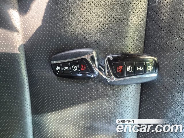Hyundai Santafe 2013 — photo 18