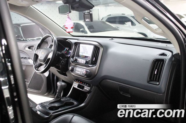 Chevrolet Korea Colorado 2021 — photo 10