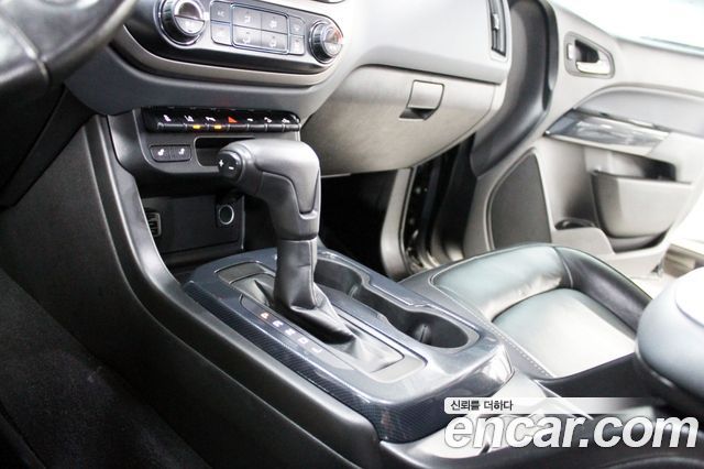 Chevrolet Korea Colorado 2021 — photo 14