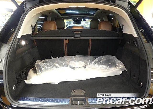 Mercedes-Benz GLE-Class 2025 — photo 4