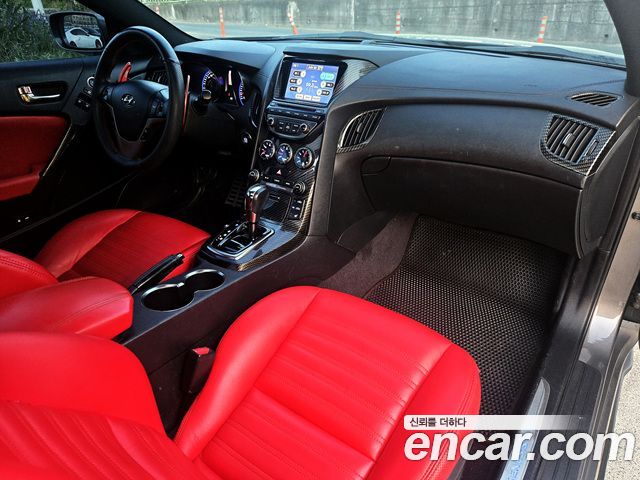Hyundai Genesis 2012 — photo 10