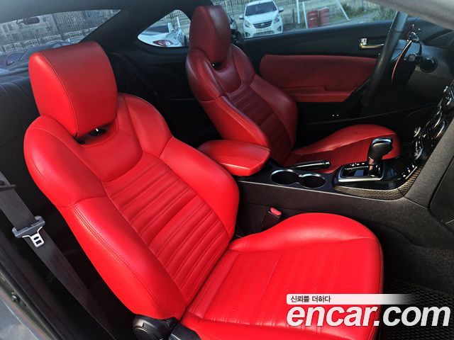 Hyundai Genesis 2012 — photo 11