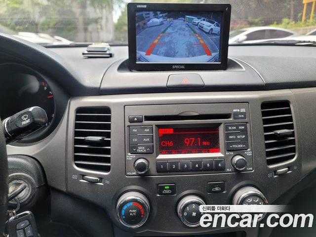 Kia LOTZE 2010 — photo 8