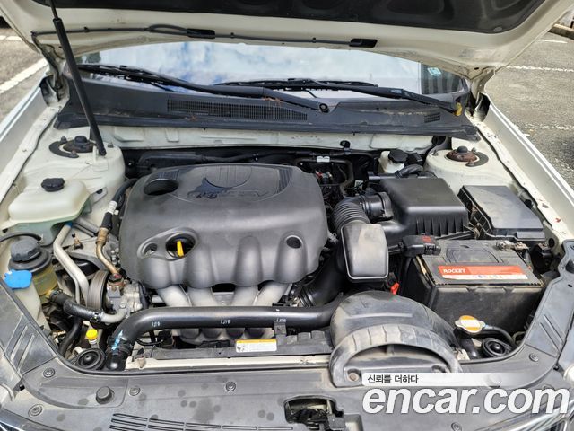 Kia LOTZE 2010 — photo 16