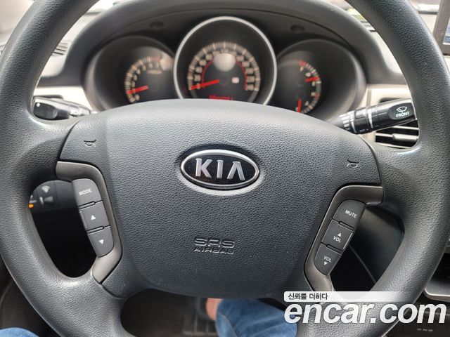 Kia LOTZE 2010 — photo 17