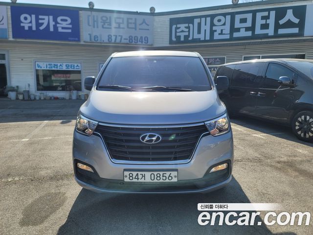 Hyundai Starex 2019 — photo 3