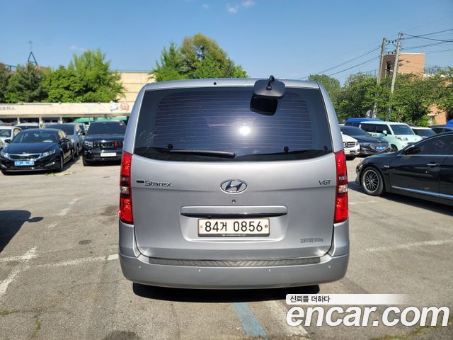 Hyundai Starex 2019 — photo 4