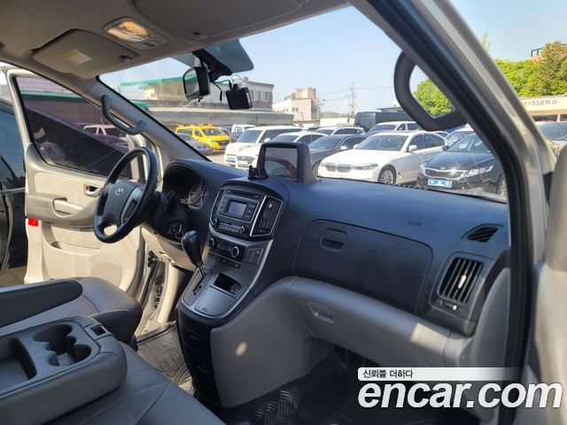 Hyundai Starex 2019 — photo 7