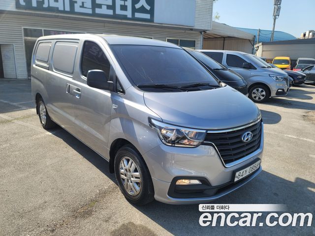Hyundai Starex 2019 — photo 19
